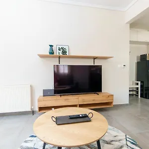 Stylish Urban Getaway By Thesbnb Θεσσαλονίκη
